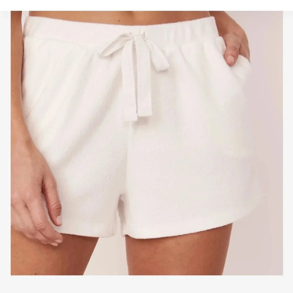 *LA VIE EN ROSE, NWT, Mini Sherpa Short, Size M, Snow white - Picture 1 of 8